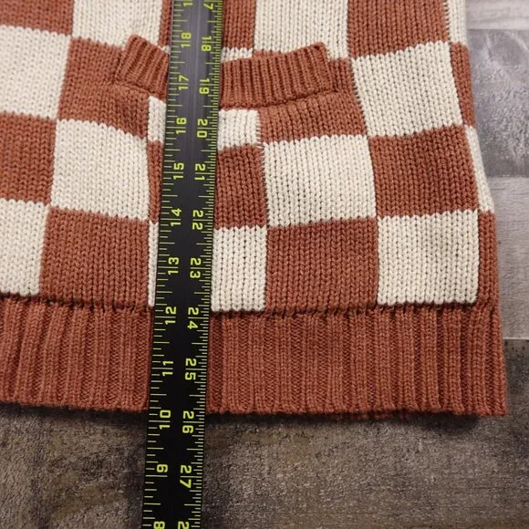 American Eagle Outfitters Rust and Cream Checkerboard Cardigan - Picture 4 of 9